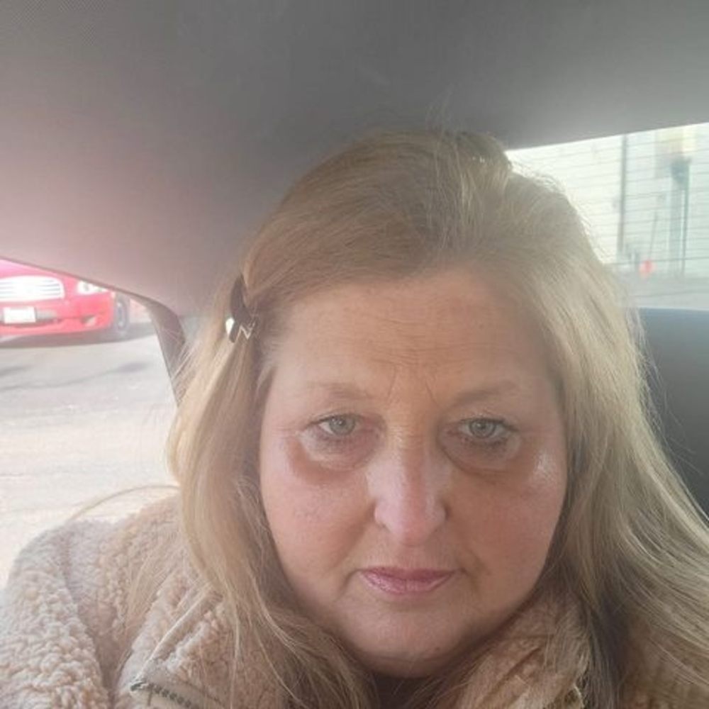 Meet your Posher, Stacy